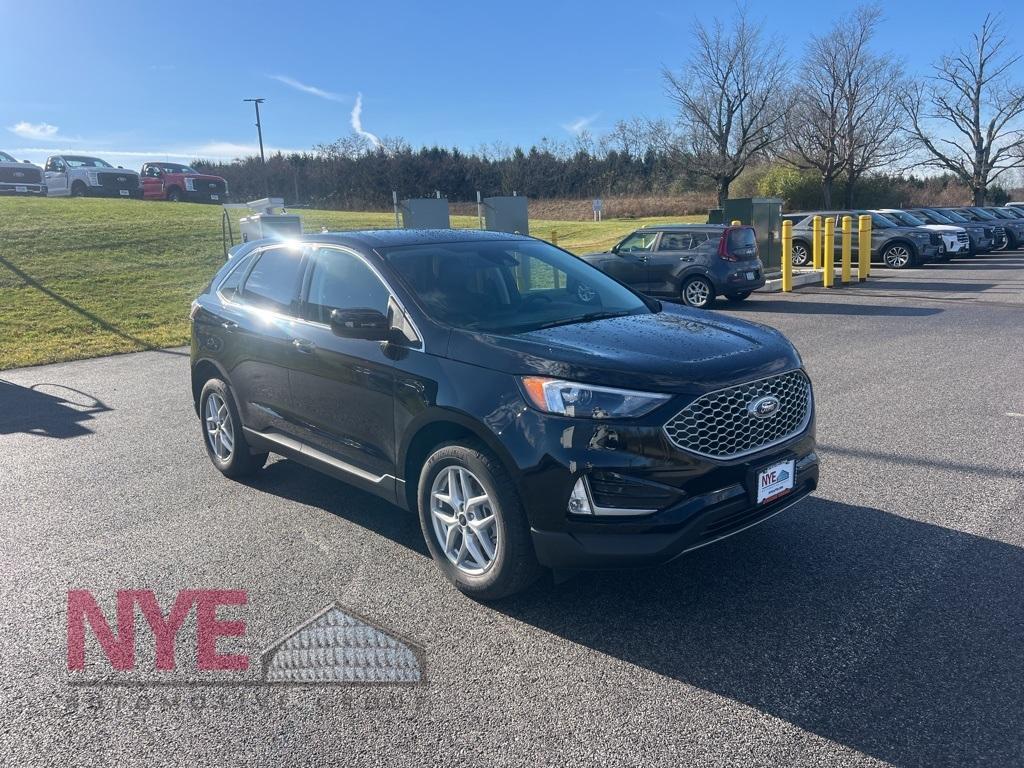 used 2024 Ford Edge car, priced at $40,148