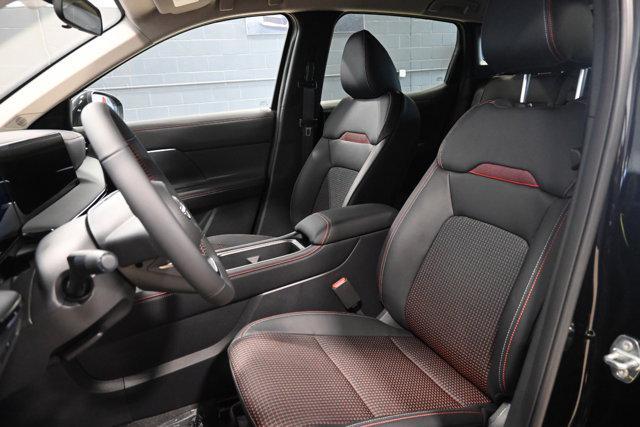 new 2025 Nissan Kicks car, priced at $29,359