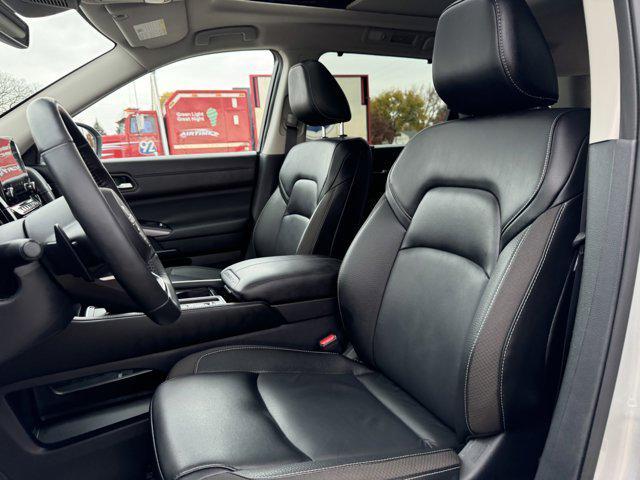 used 2024 Nissan Pathfinder car, priced at $39,990