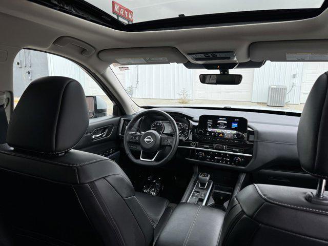 used 2024 Nissan Pathfinder car, priced at $39,990