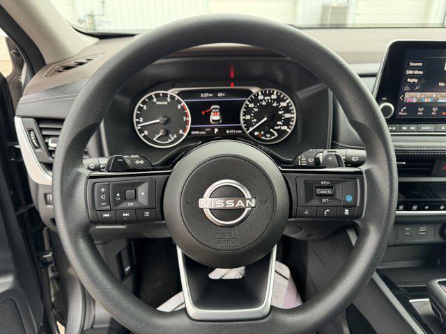 used 2023 Nissan Rogue car, priced at $29,990