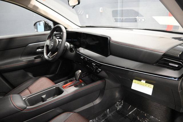 new 2025 Nissan Kicks car, priced at $29,199