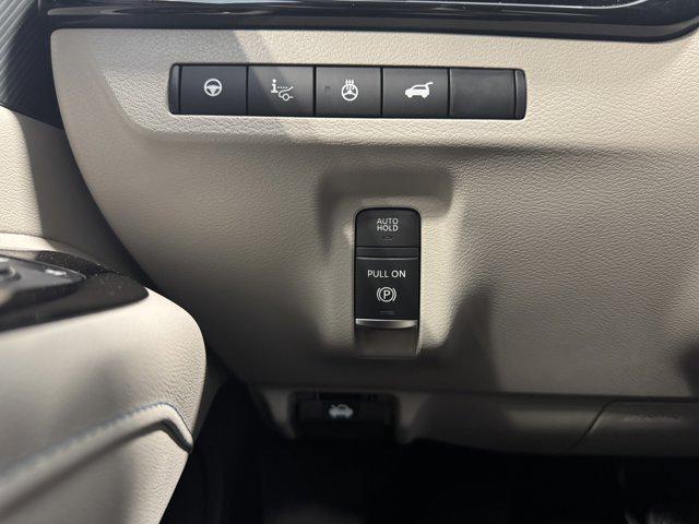 new 2025 Nissan Murano car, priced at $50,941