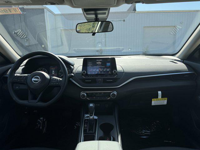 new 2025 Nissan Altima car, priced at $27,052