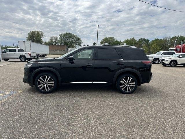 new 2024 Nissan Pathfinder car, priced at $52,344