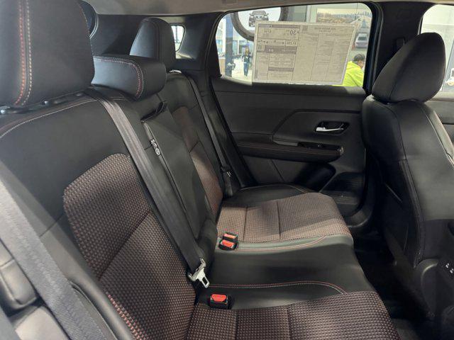 new 2025 Nissan Kicks car, priced at $30,287