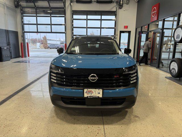new 2025 Nissan Kicks car, priced at $30,287