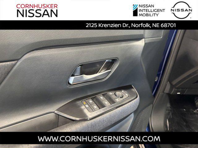 new 2025 Nissan Kicks car, priced at $27,686