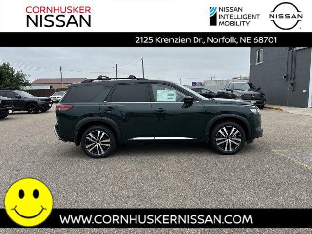 new 2024 Nissan Pathfinder car, priced at $51,501