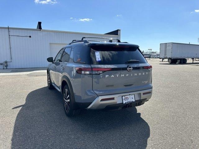 new 2024 Nissan Pathfinder car, priced at $52,820