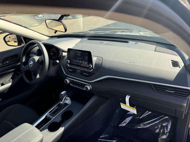 new 2025 Nissan Altima car, priced at $27,052