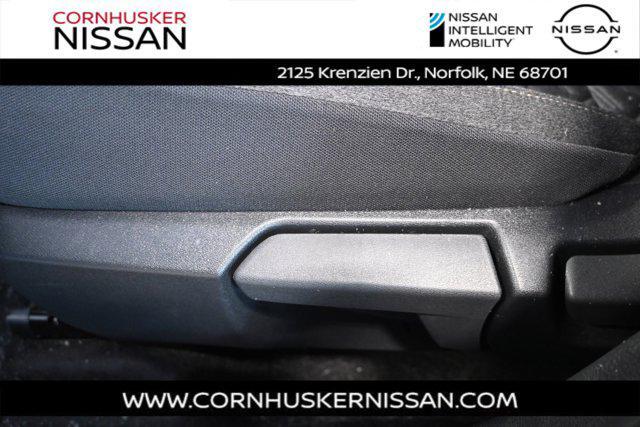 new 2025 Nissan Kicks car, priced at $27,141