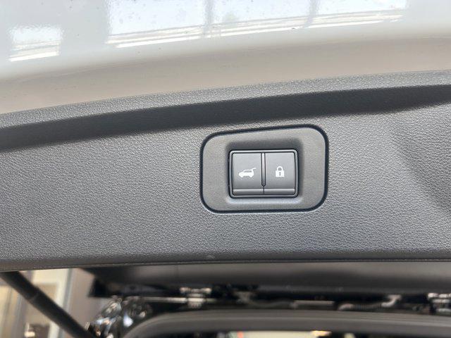 new 2025 Nissan Armada car, priced at $88,505