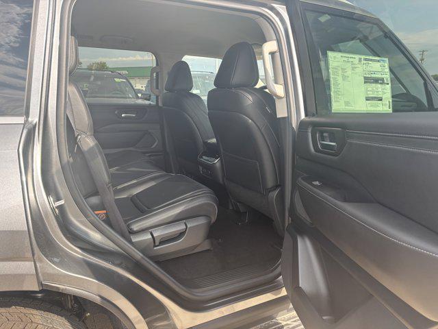 new 2025 Nissan Armada car, priced at $60,751