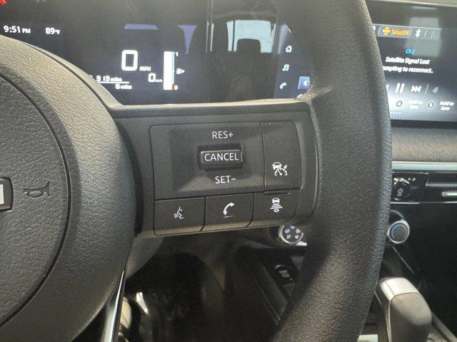 new 2025 Nissan Kicks car, priced at $29,084