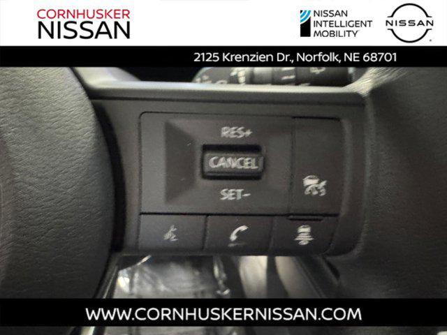 new 2025 Nissan Kicks car, priced at $27,458