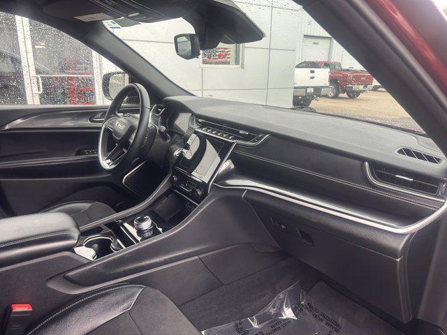 used 2022 Jeep Grand Cherokee car, priced at $34,990