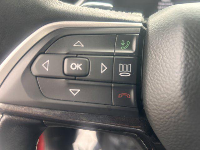 used 2022 Jeep Grand Cherokee car, priced at $34,990