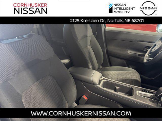 new 2025 Nissan Kicks car, priced at $24,989