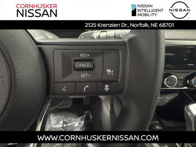 new 2025 Nissan Kicks car, priced at $26,547