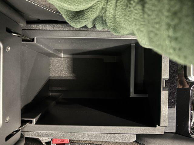 new 2025 Nissan Pathfinder car, priced at $47,525