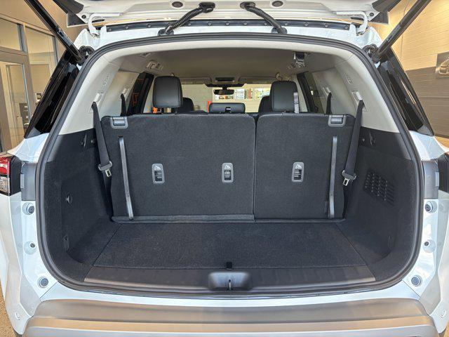 new 2025 Nissan Pathfinder car, priced at $47,525