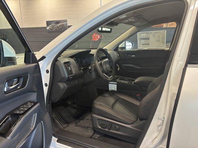 new 2025 Nissan Pathfinder car, priced at $47,525