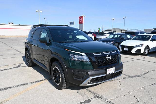 new 2025 Nissan Pathfinder car, priced at $45,287