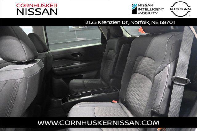 new 2025 Nissan Pathfinder car, priced at $44,539