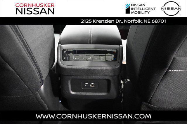 new 2025 Nissan Pathfinder car, priced at $44,539