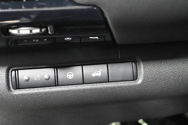 new 2025 Nissan Pathfinder car, priced at $45,289