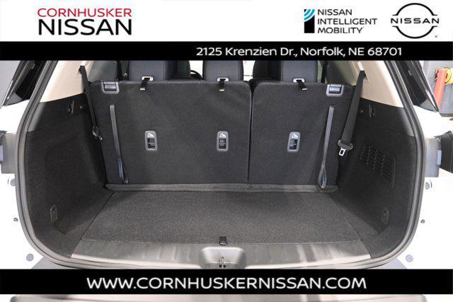 new 2025 Nissan Pathfinder car, priced at $44,539