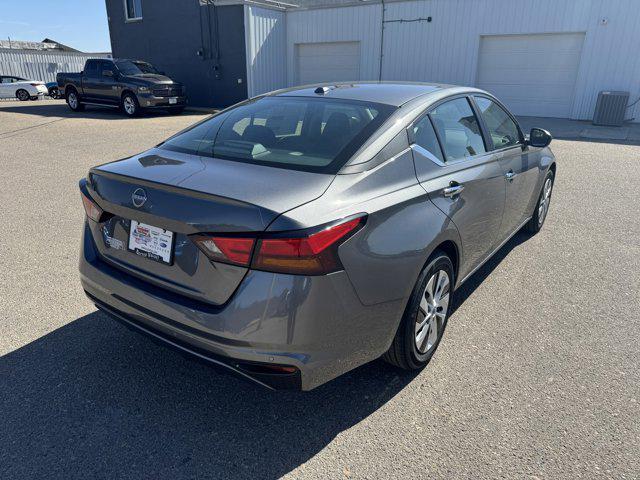 new 2025 Nissan Altima car, priced at $27,052