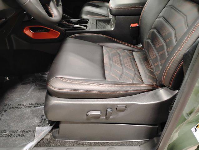 new 2025 Nissan Frontier car, priced at $48,984