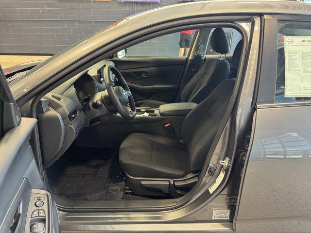 new 2025 Nissan Sentra car, priced at $22,882