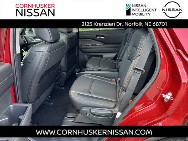 new 2024 Nissan Pathfinder car, priced at $47,369