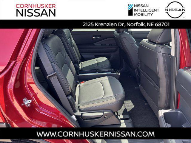 new 2024 Nissan Pathfinder car, priced at $47,369