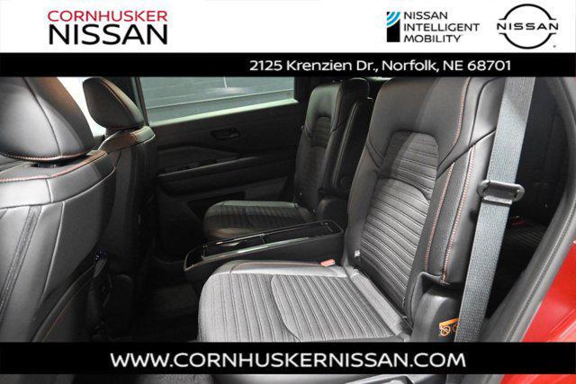 new 2025 Nissan Pathfinder car, priced at $44,167