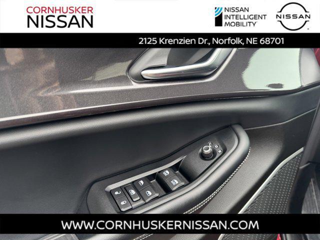 used 2022 Jeep Grand Cherokee L car, priced at $34,990