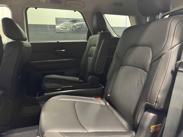 new 2025 Nissan Pathfinder car, priced at $48,823