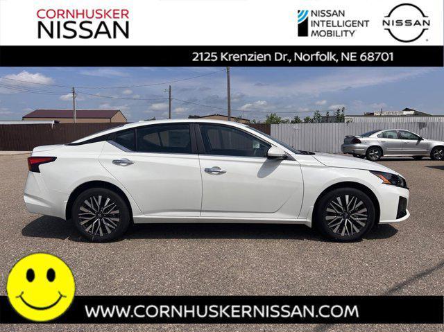 used 2023 Nissan Altima car, priced at $27,990