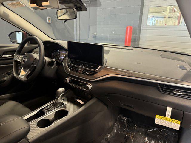 new 2025 Nissan Altima car, priced at $29,377