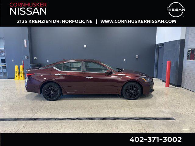 new 2025 Nissan Altima car, priced at $29,377