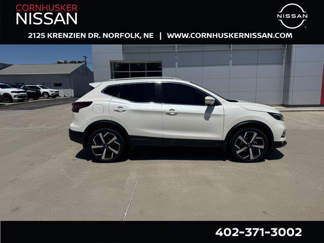used 2021 Nissan Rogue Sport car, priced at $24,990