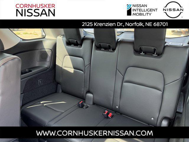 new 2024 Nissan Pathfinder car, priced at $50,430