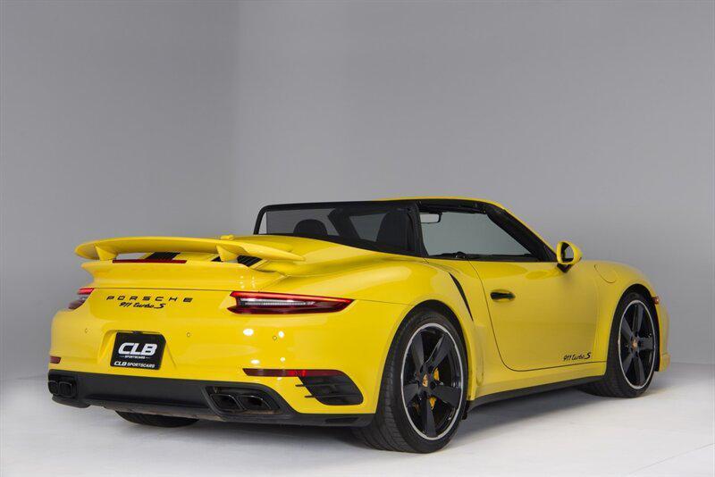 used 2018 Porsche 911 car, priced at $139,995
