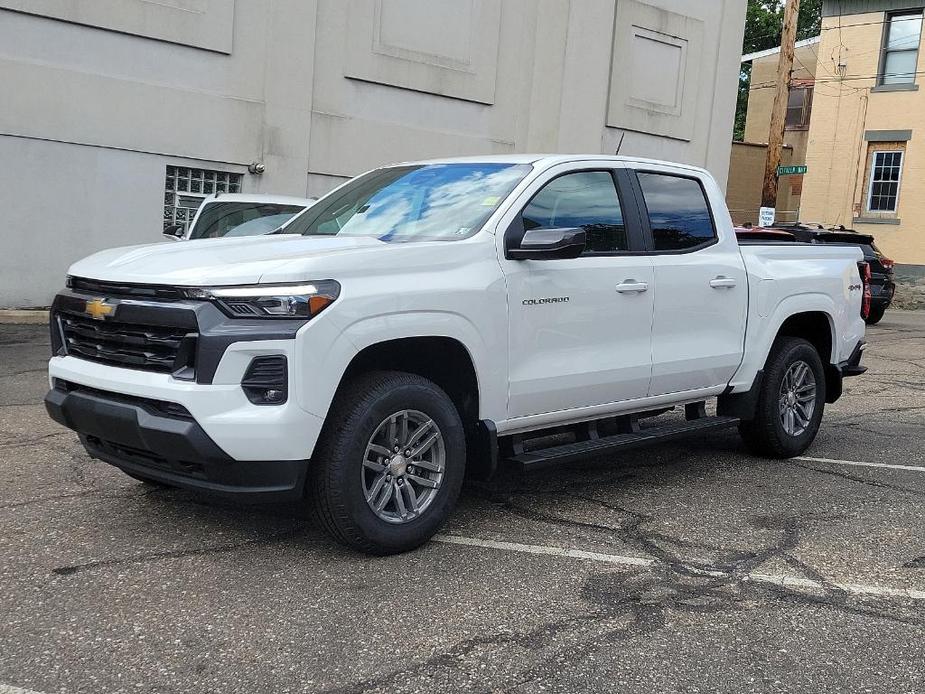 new 2024 Chevrolet Colorado car, priced at $45,370