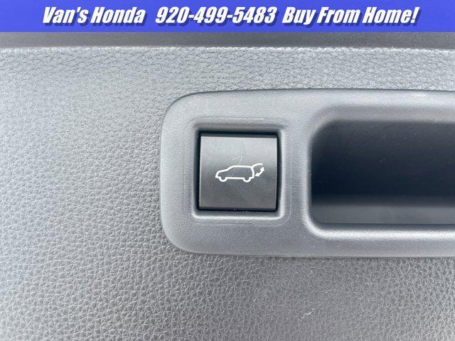 used 2023 Toyota Highlander car, priced at $42,999