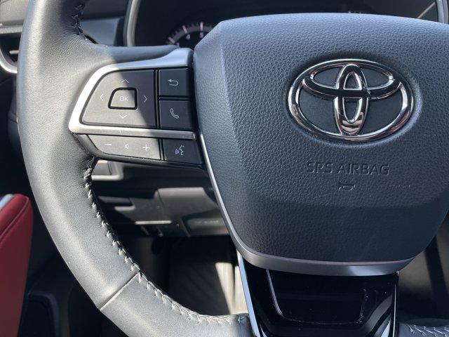 used 2023 Toyota Highlander car, priced at $43,595