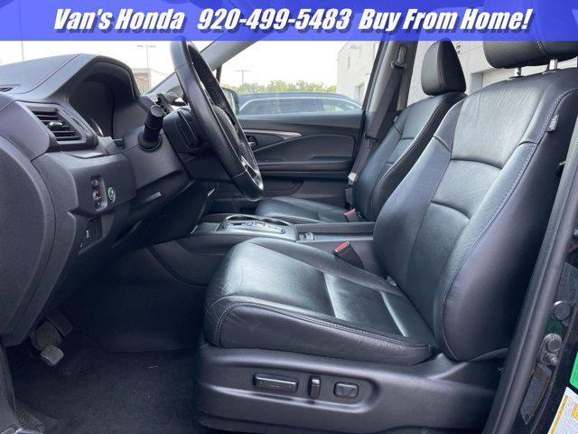 used 2022 Honda Pilot car, priced at $33,995